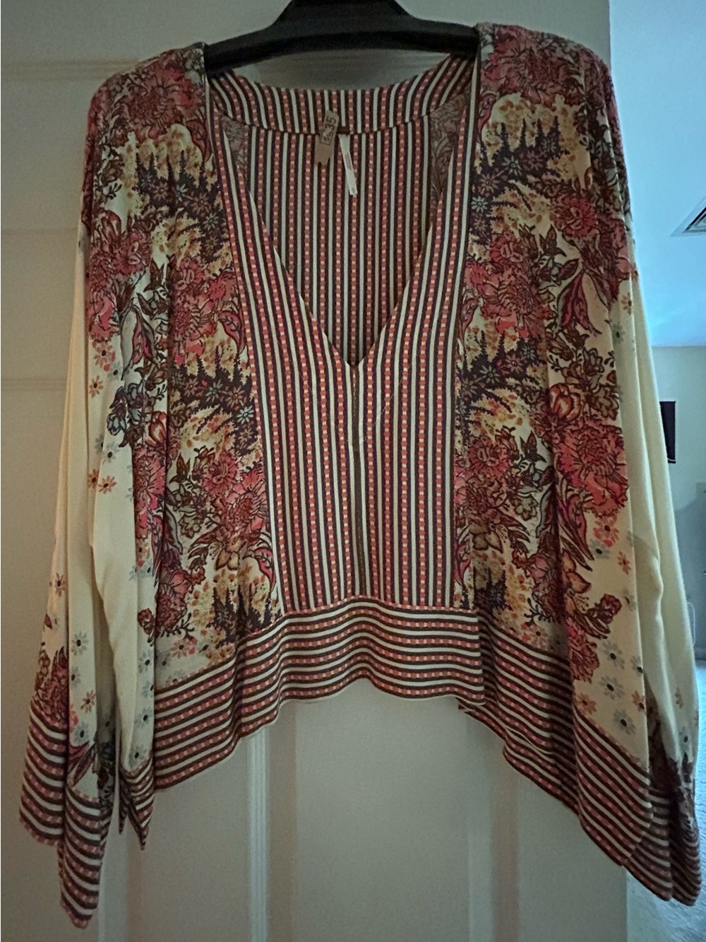 Floral Striped V-Neck Women's Blouse - Ivory & Rose